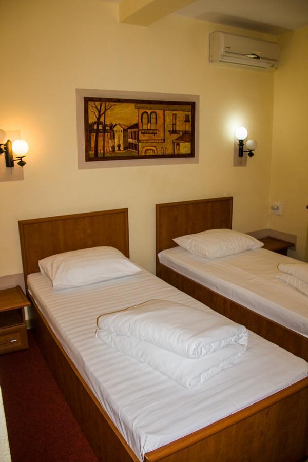 Hotel T23 ياش المظهر الخارجي الصورة